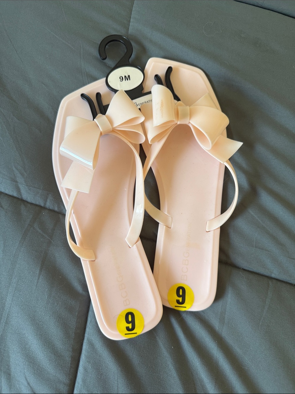 NWT BCBG Pale Pink Bow Slide Sandals